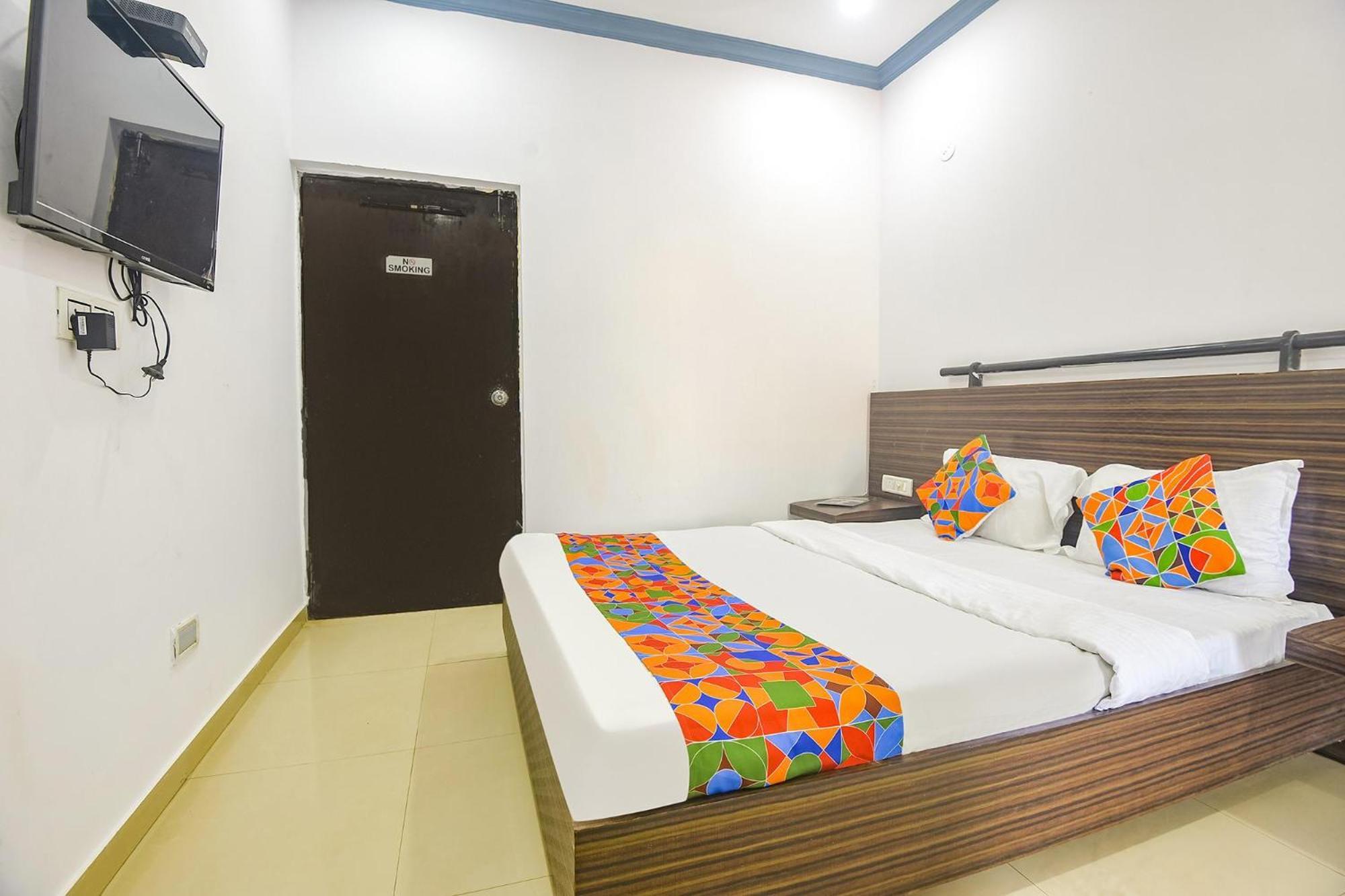 Fabexpress Neo Calangute Beach Resort Zewnętrze zdjęcie