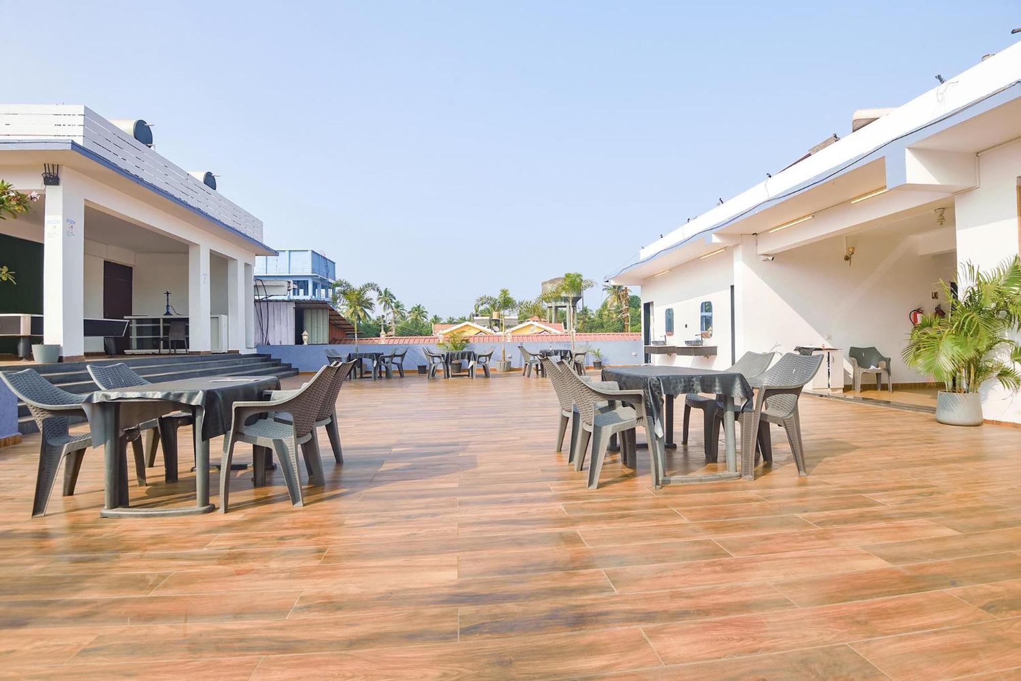 Fabexpress Neo Calangute Beach Resort Zewnętrze zdjęcie