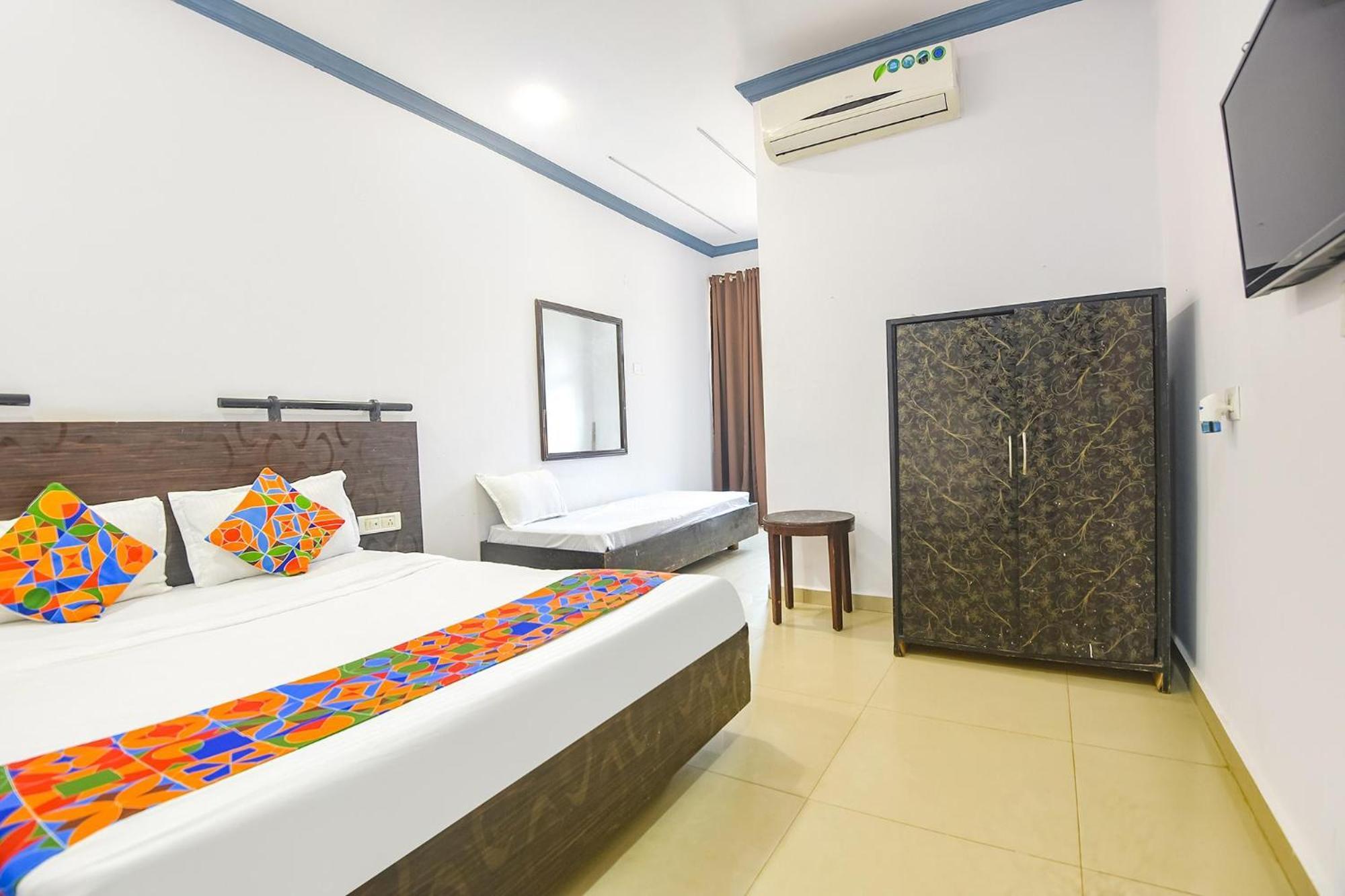 Fabexpress Neo Calangute Beach Resort Zewnętrze zdjęcie