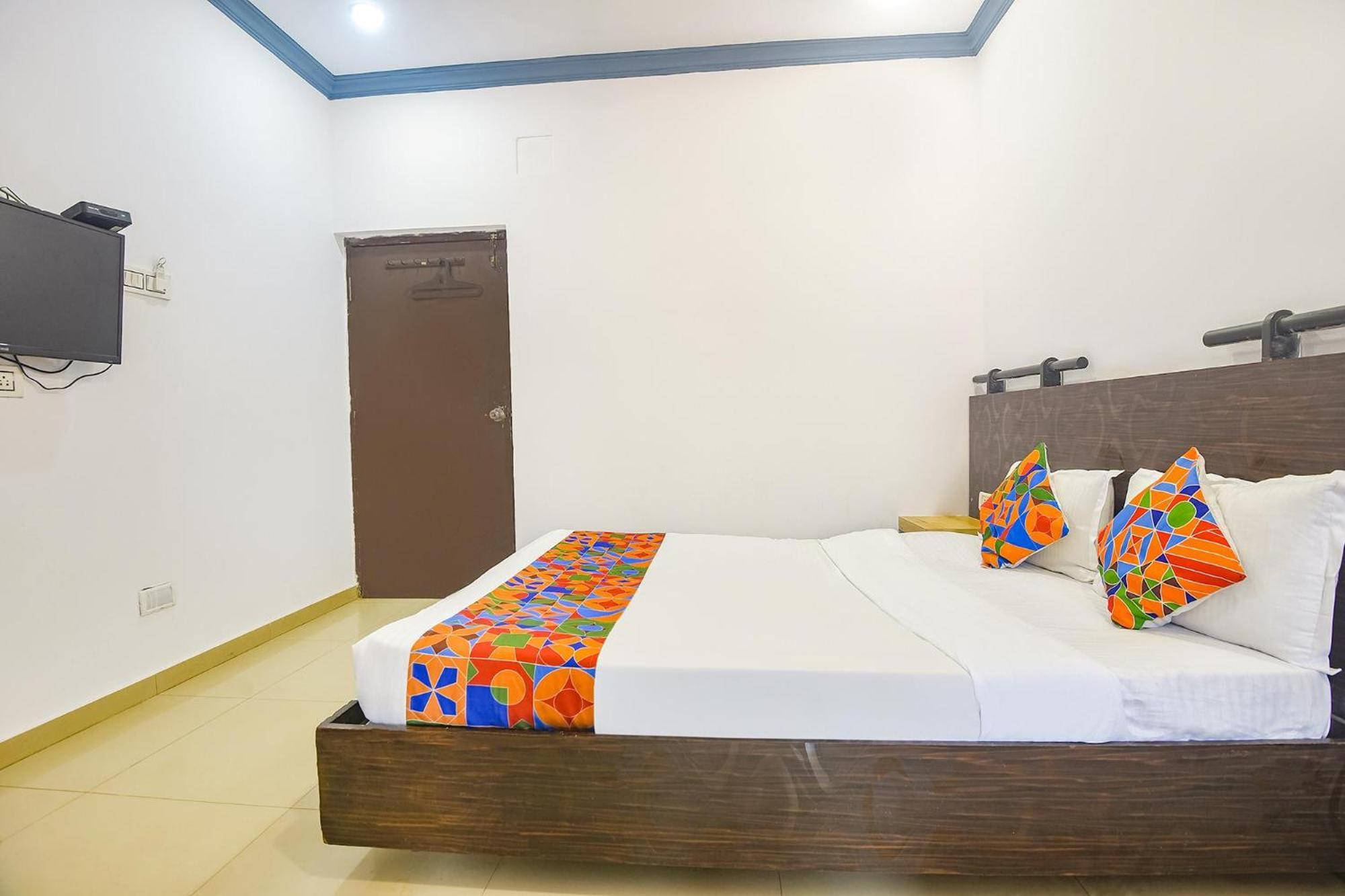 Fabexpress Neo Calangute Beach Resort Zewnętrze zdjęcie