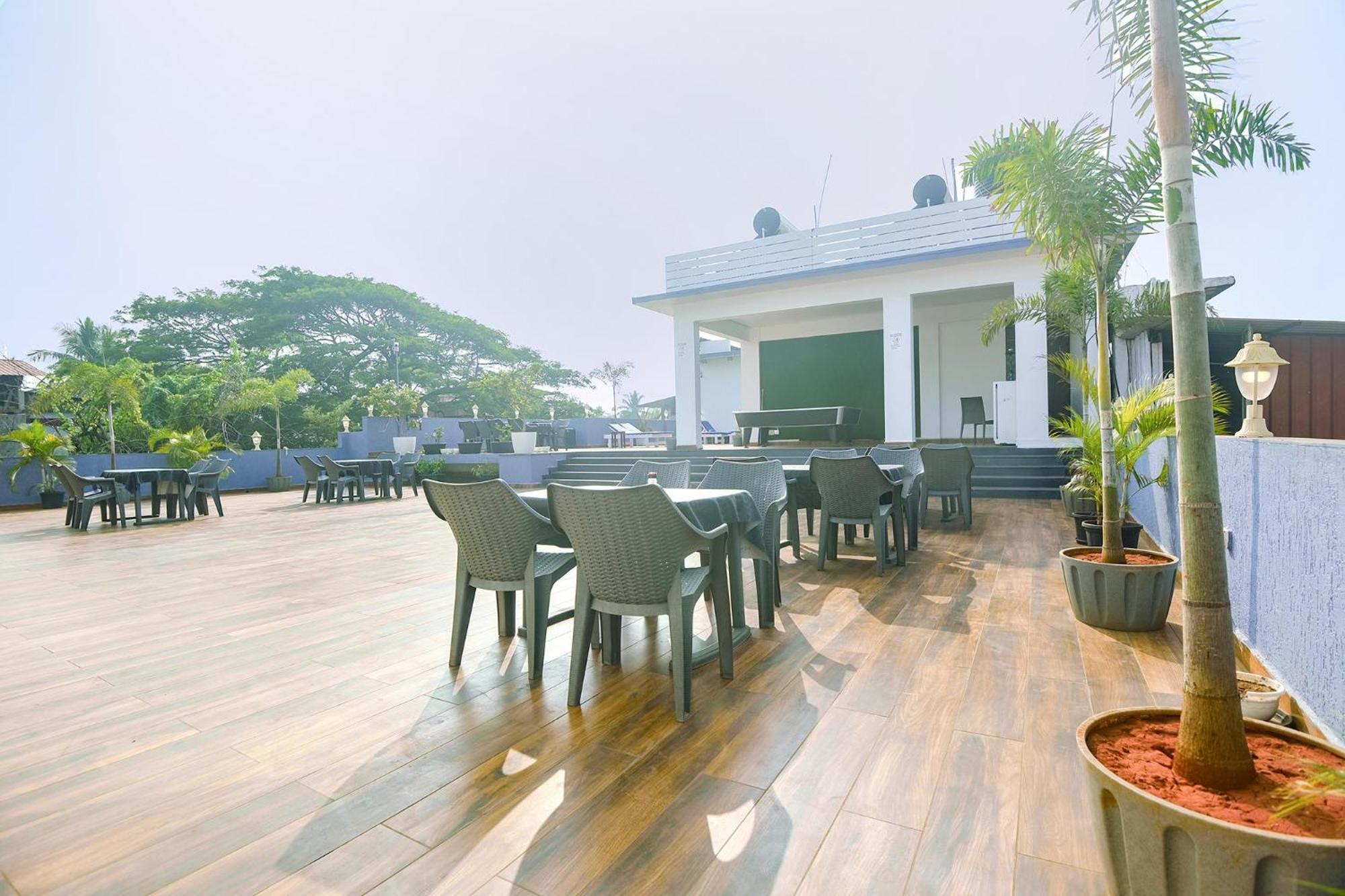 Fabexpress Neo Calangute Beach Resort Zewnętrze zdjęcie